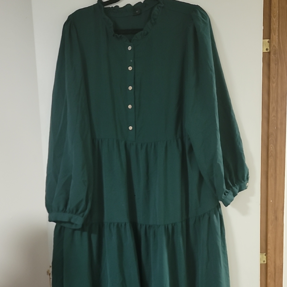 SHEIN Dark Green Long Sleeve Tiered Button-Front Dress